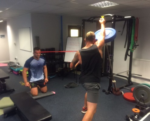 2017-01-02-PHOTO-00004388 man performing weight lifting exercise