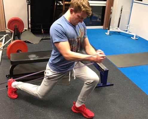 2017-01-02-PHOTO-00004392 man performing resistance exercise